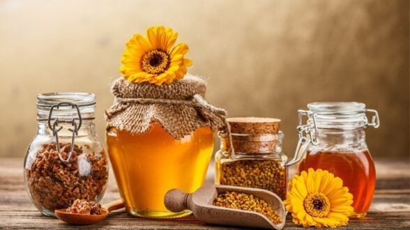 Produits apicoles remèdes maison pour la prévention de la prostatite chez les hommes. 