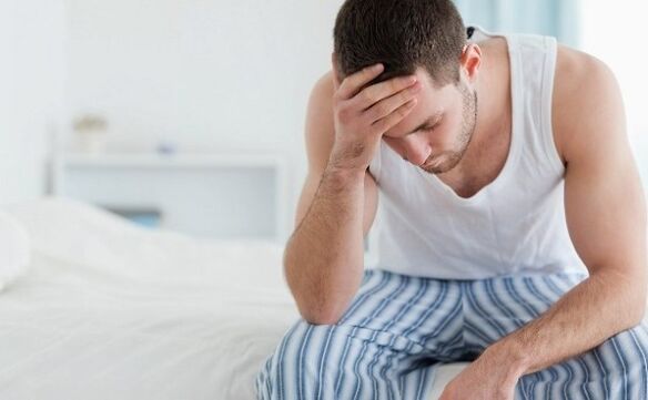 Un remède populaire contre la prostatite peut entraîner des complications chez un homme. 